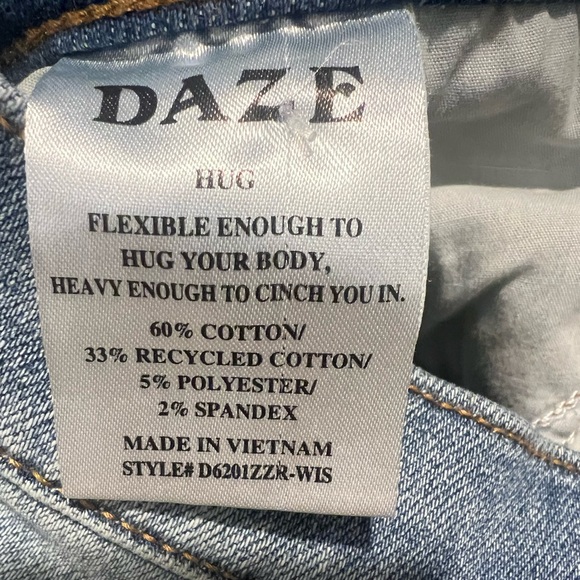 Daze Shy Girl High Waist Raw Hem Crop Flare Jeans - Picture 7 of 7